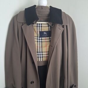 Burberry London Lawrence Trench Coat in Olive with Liner Nova Check Size 42L